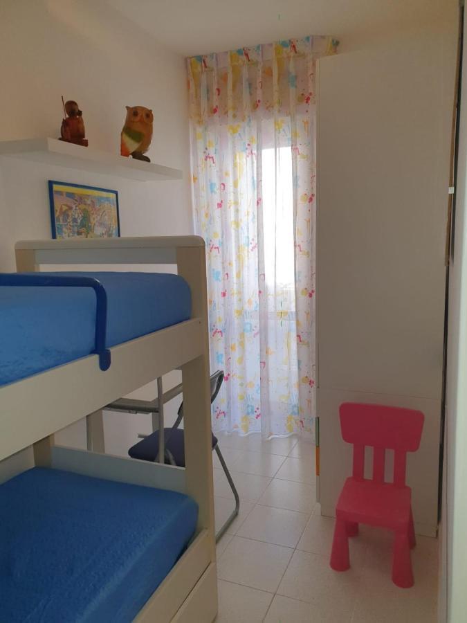 Calypso Bed And Beach Paestum Exteriör bild